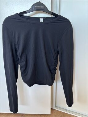 lululemon athletica Black Ribbed Long-Sleeve Top with Side Ruching-Size 4